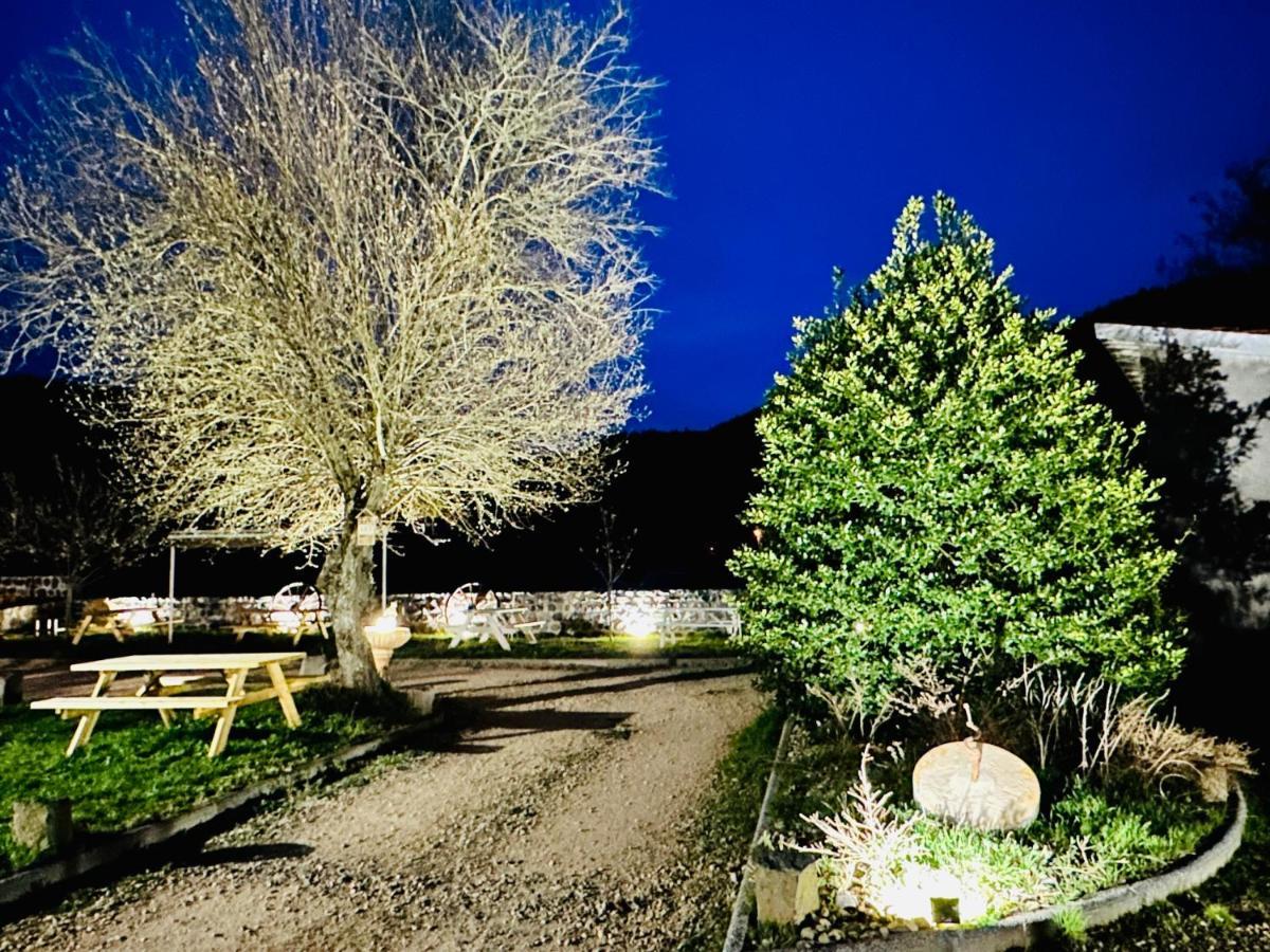 Hl Hotel De La Loire Goudet Luaran gambar